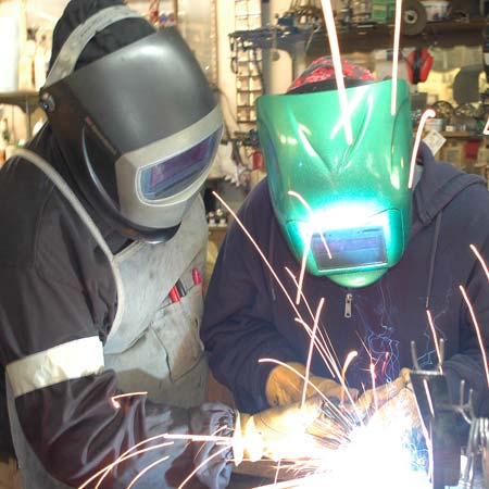 Image - Burndred Welding Employees Experienced Workers